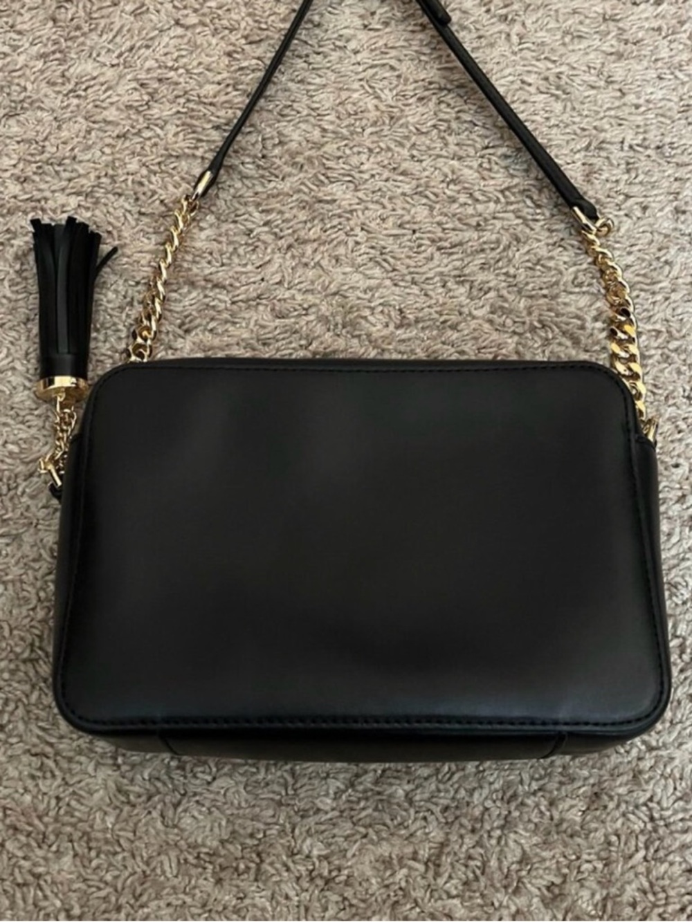 Michael Kors Leopard Print Calf Hair Jet Set Crossbody bag *LIKE NEW* - Picture 2 of 5